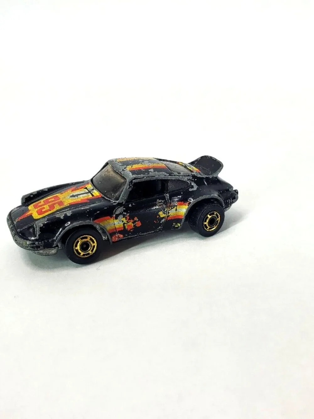 1974 Hot Wheels Black Porsche P-911 #95 Gold Rim Hong Kong HK